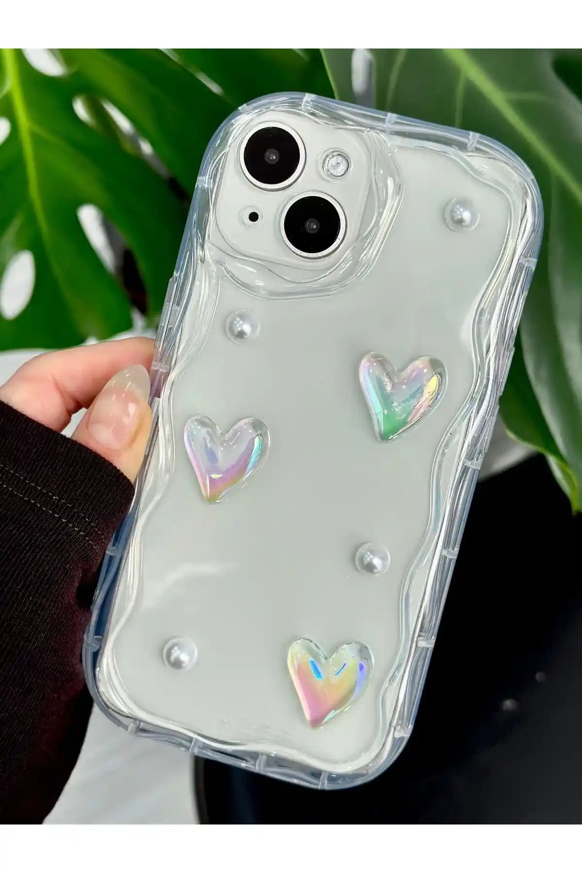 Go Aksesuar iPhone 13 ve 14 Uyumlu Silikon Kılıf Karşılaştırması ve Özellikleri