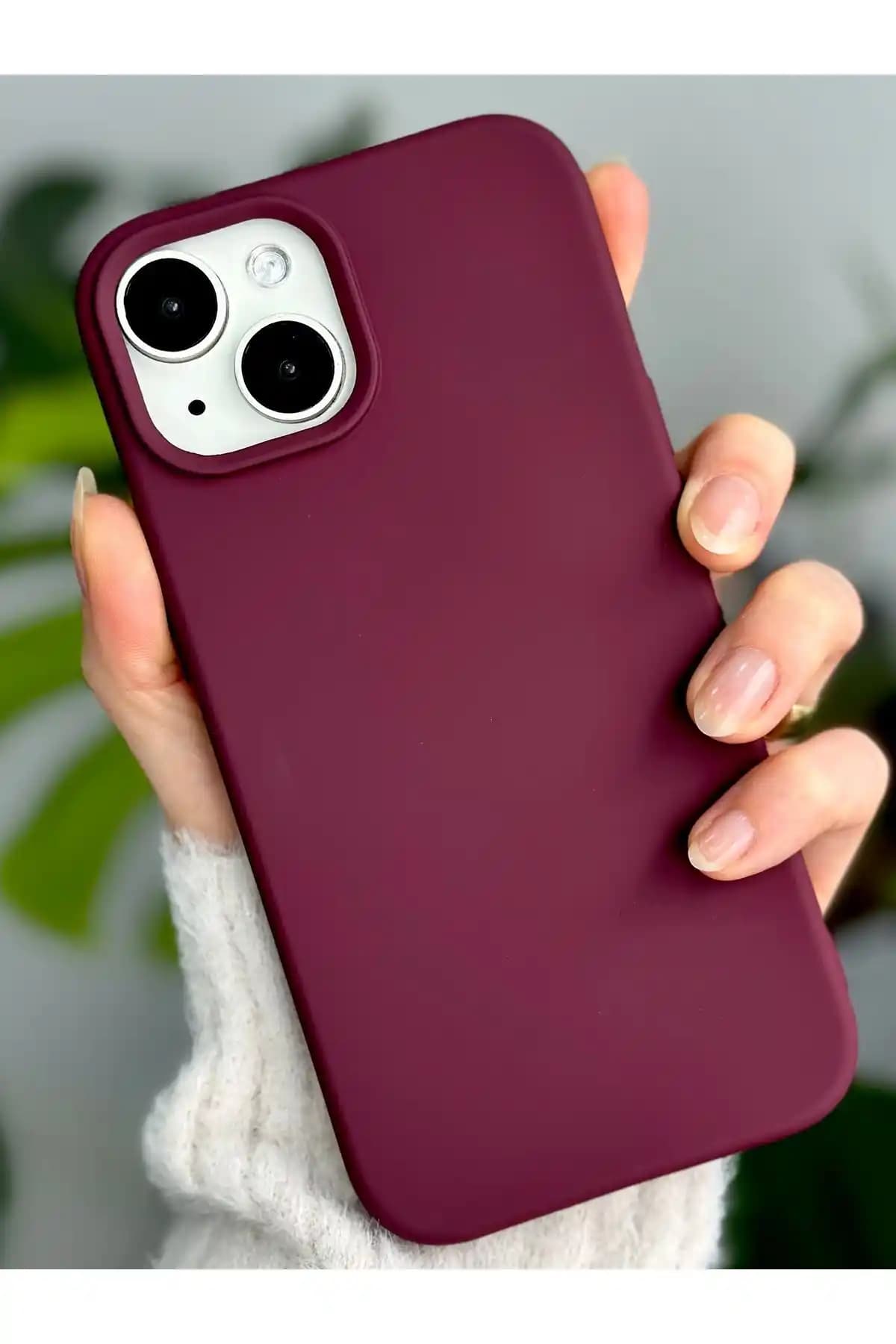 iPhone 13 için Go Aksesuar ve KVK PRİVACY Kılıf Karşılaştırması: Hangi Kılıf Sizin İçin Uygun?