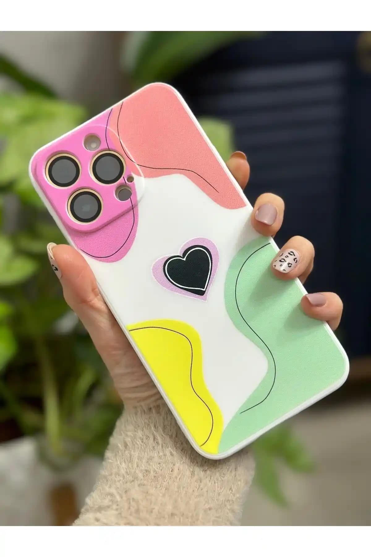 iPhone 14 Pro Max için Go Aksesuar Kılıflarının Karşılaştırması ve Özellikleri