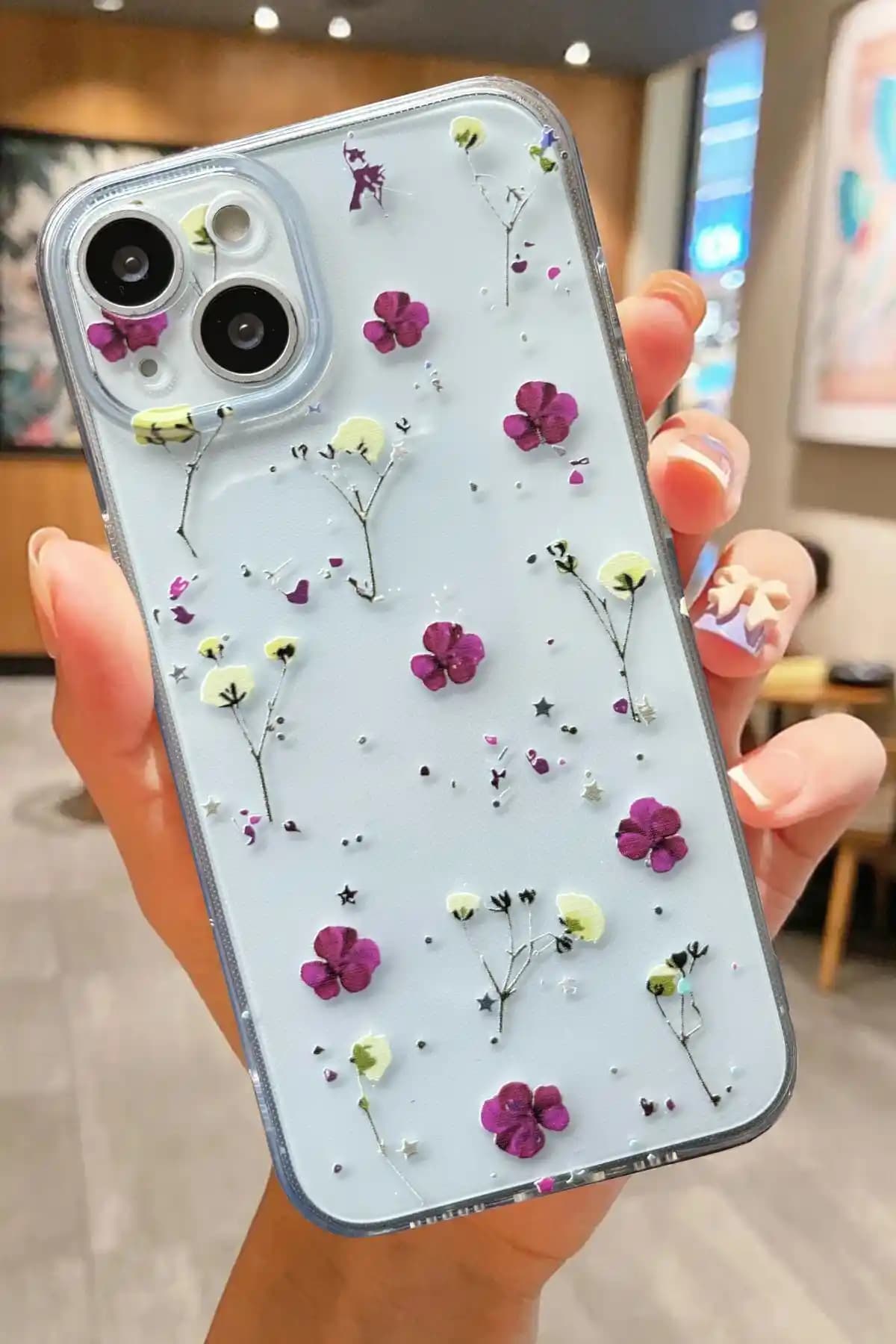 iPhone 15 için 3GEN CASE ve KVK PRIVACY Kılıflarının Karşılaştırması ve Özellikleri