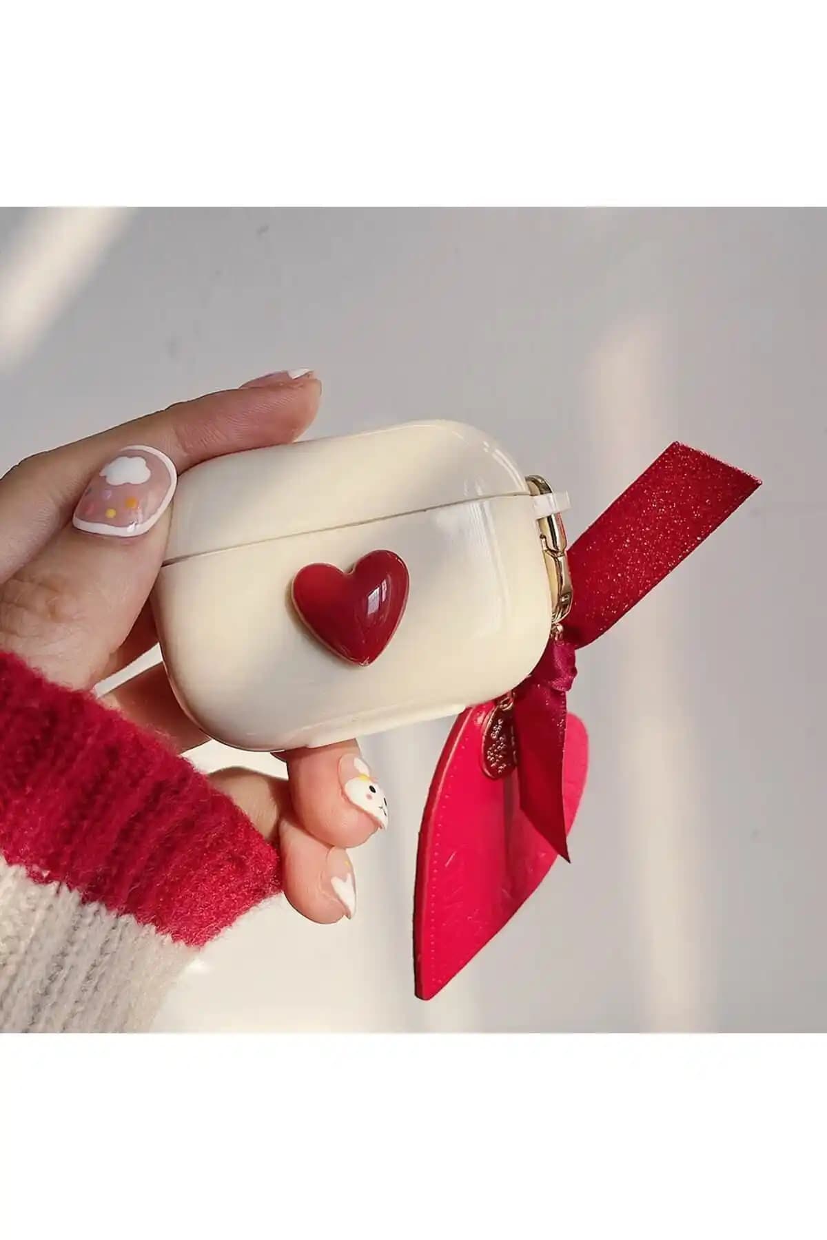 Kılıfbenim ve KVK PRİVACY Airpods Pro Uyumlu Kılıf Karşılaştırması