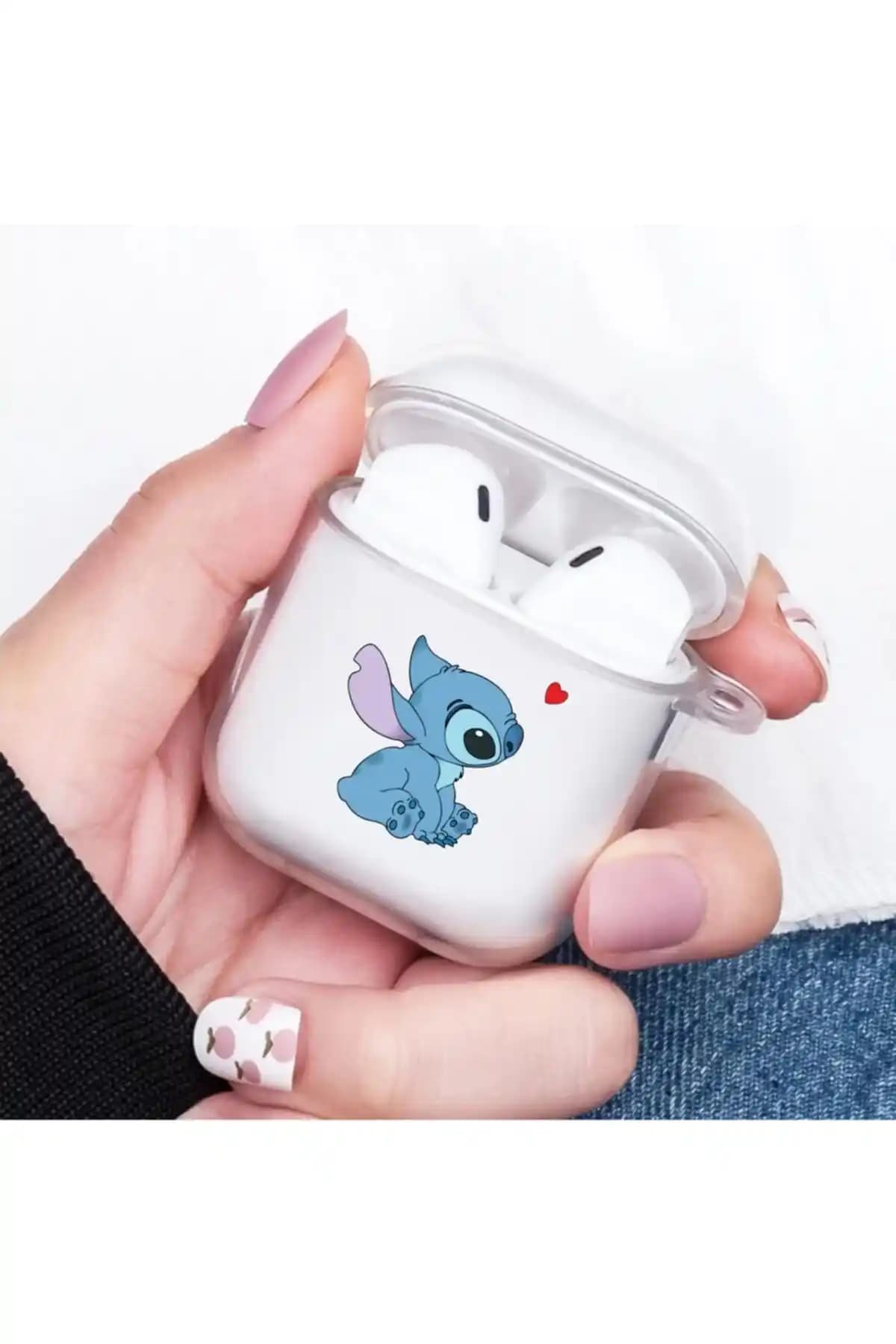 mooodcase AirPods 2. Nesil Kılıf Karşılaştırması: Baby Stitch ve Astronot Desenli Modeller