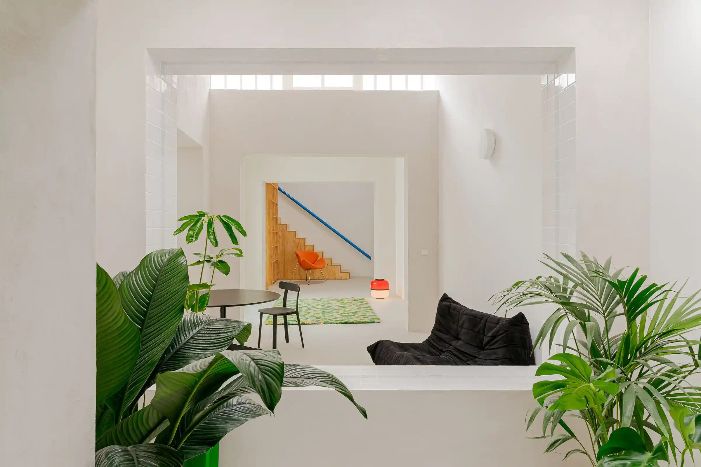 Studio 22'de Yüksek Kaliteli Kulaklık Deneyimi: En İyi 5 Modelin Performans Analizi