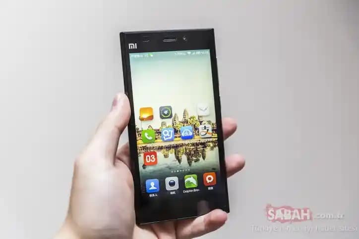 4K Ekranlı Telefonlar: Mobil Görüntü Teknolojisinde Yüksek Çözünürlük ve Yenilikler