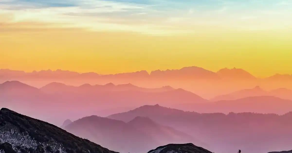 Dell SE2222H Monitör İncelemesi: Uygun Fiyatlı ve Fonksiyonel 21.5 İnç IPS Ekran