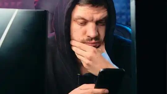 Dijital Porno: Teknolojiyle Gelişen Erişim, Güvenlik ve İçerik Deneyimi