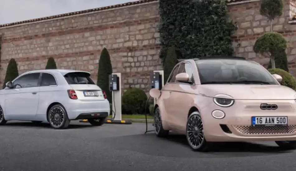 Fiat Elektrikli Araçları: Yenilikçi Teknolojiler ve Sürdürülebilir Ulaşım Çözümleri
