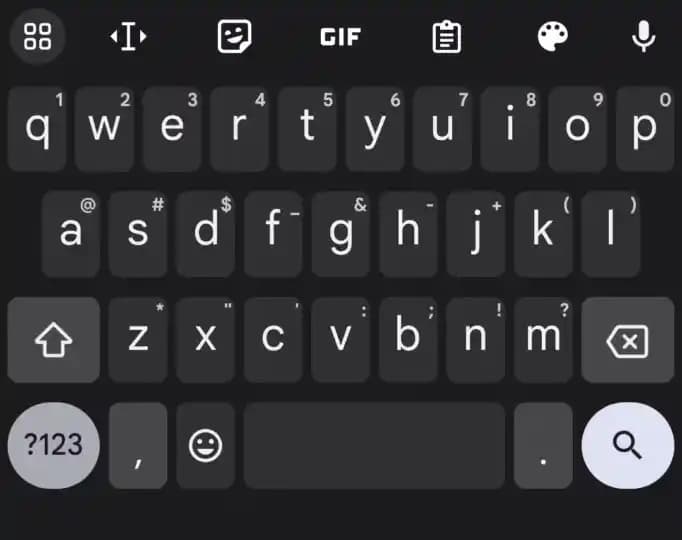 Gboard: Çoklu Dil Desteği ve Akıllı Özelliklerle Gelişmiş Klavye Deneyimi