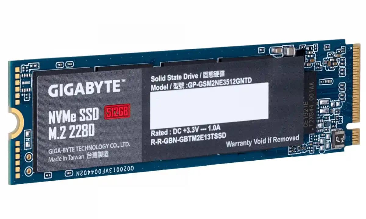 Gigabyte 512GB NVMe M.2 SSD: Yüksek Performanslı ve Dayanıklı Depolama Çözümü