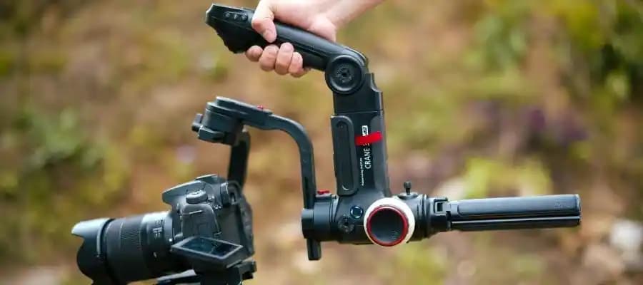 Gimbal Nedir? Akıllı Cihazlarda Stabilizasyonun Temel Prensipleri ve Kullanımı