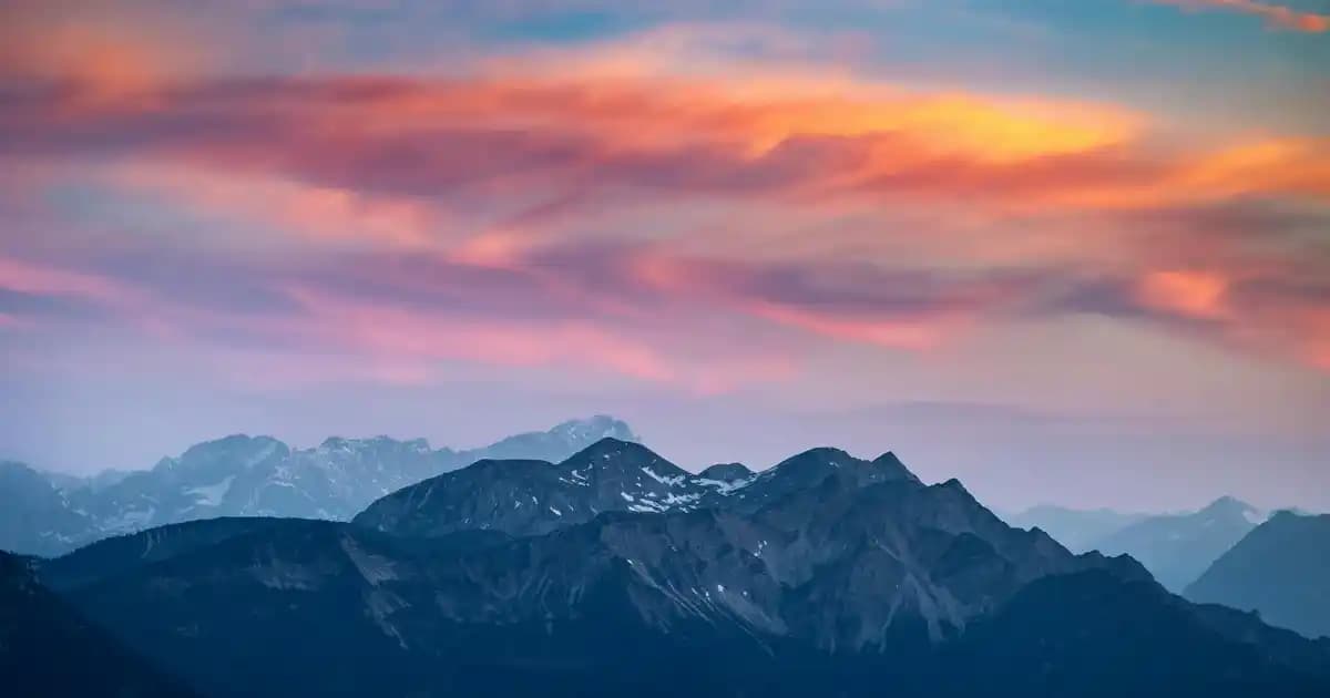 Gürcistan Alışveriş Sitesi: Teknoloji Ürünlerinde Fiyat ve Çeşitlilik Avantajı