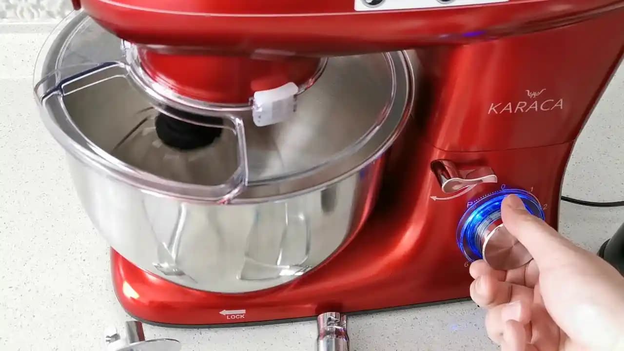 Hamur Yoğurma Makinesi Aparatları ve İşlevleri: Mutfakta Pratik Çözümler