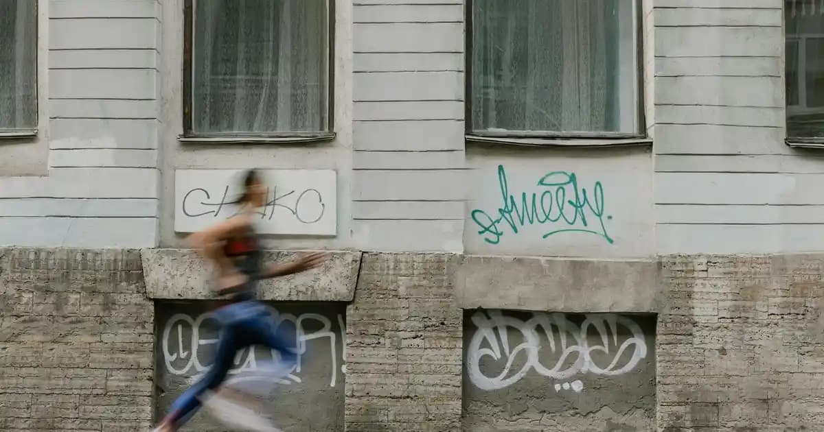 İki Nokta Üst Üste Klavye Kullanımı ve Noktalama İşaretinin Dijital Yazımdaki Önemi