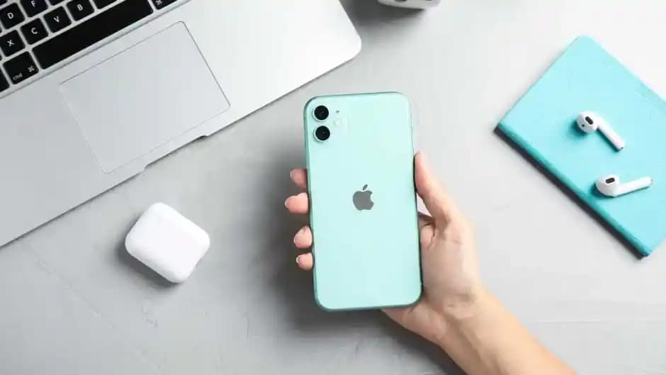 iOS 26 ile iPhone 11 Performansını ve Kamera Deneyimini Zirveye Taşıyın