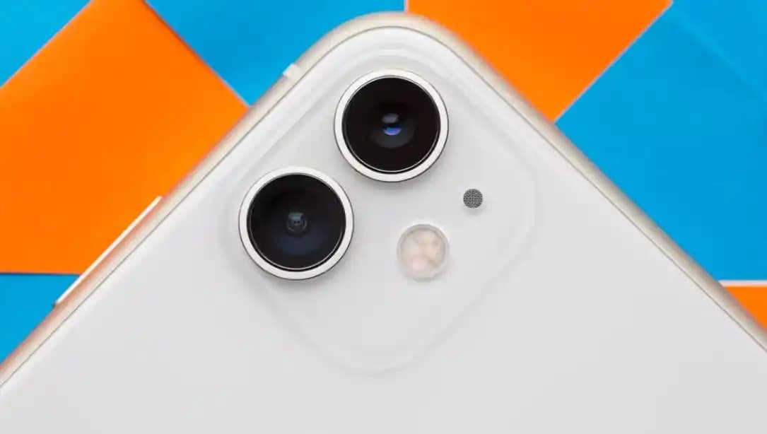 iPhone 11 Kamerası: Çift Lens, Gece Modu ve 4K Video Özellikleriyle Detaylı İnceleme