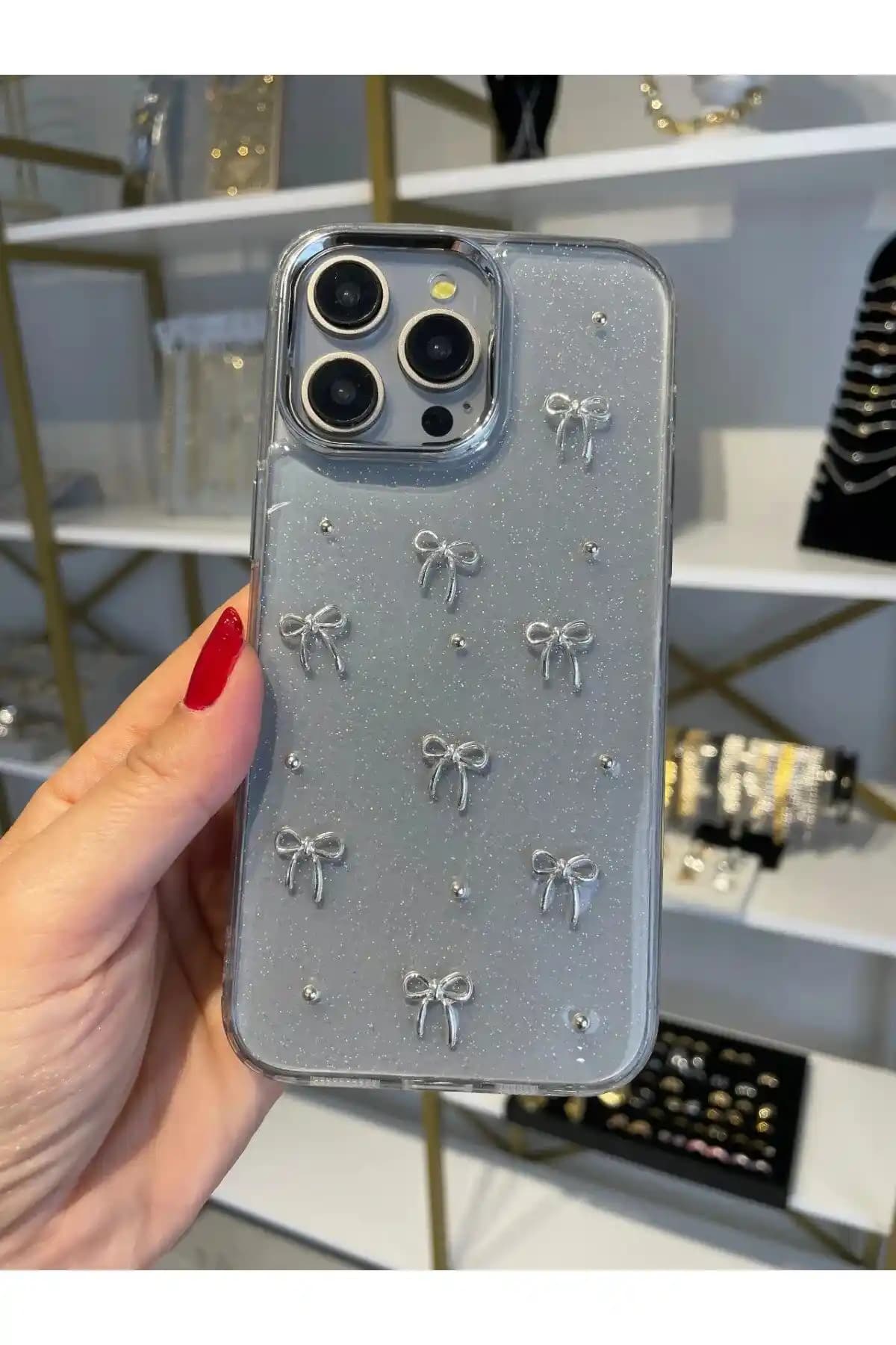 iPhone 14 Plus ve iPhone 15 Plus Kılıfları Arasındaki Farklar ve Uyumluluk Rehberi