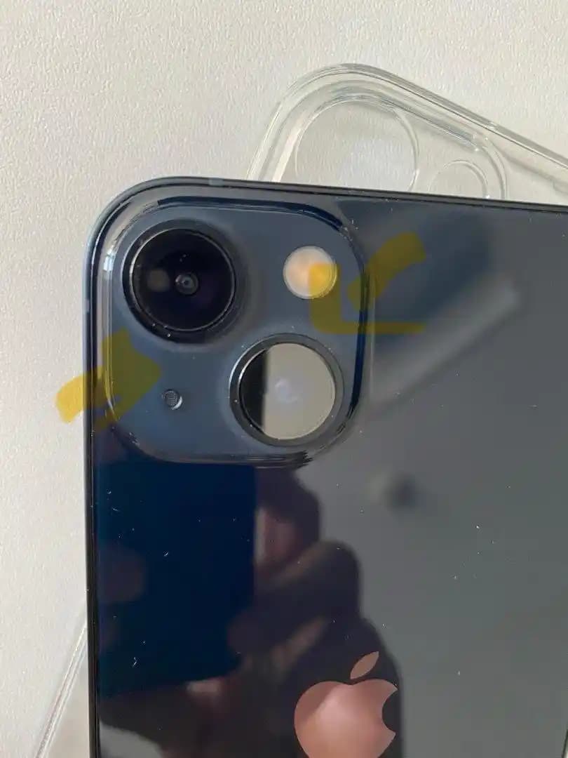 iPhone Ekran Renk Solması: Nedenleri, Çözümleri ve Koruma Yöntemleri Hakkında Rehber