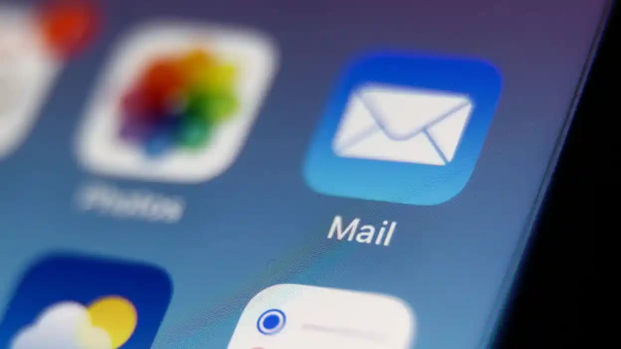 iPhone Mail ve Yapay Zeka Destekli E-posta Yönetiminde Verimlilik ve Güvenlik
