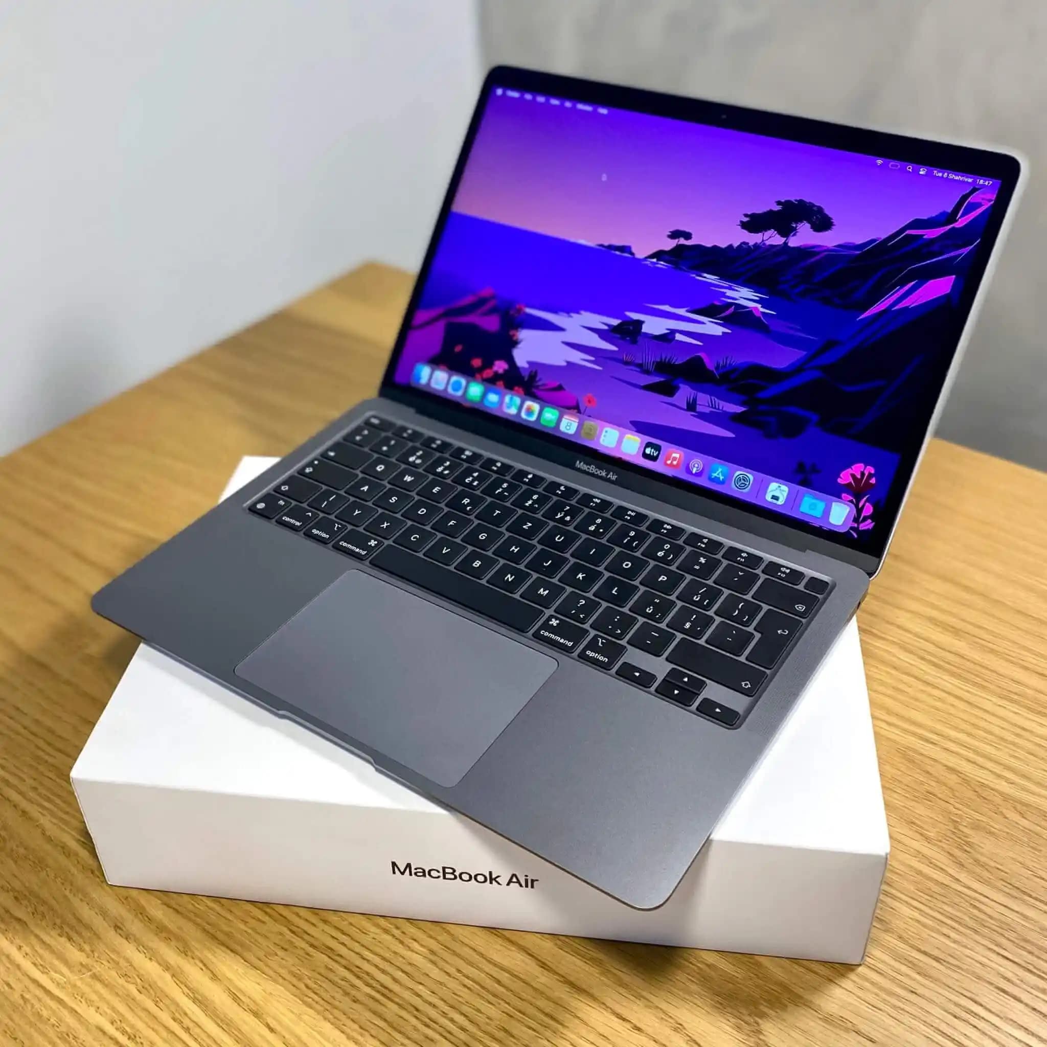 MacBook Air 16GB: İnce Tasarım ve Güçlü Performansla Üstün Kullanıcı Deneyimi