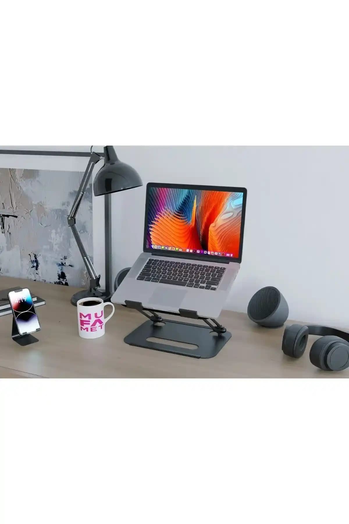 Mufamet Laptop Standı: Ergonomik Tasarım ve Sağlıklı Bilgisayar Kullanımı İçin İdeal Seçim