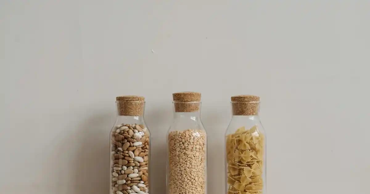 Oppo A60 ve Redmi 14C Karşılaştırması: Performans, Kamera ve Pil Özellikleri