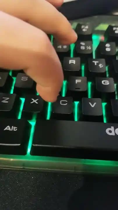 PC'de Yapıştırma İşlemi: Klavye Kısayolları ve Pano Yöneticileri ile Verimlilik