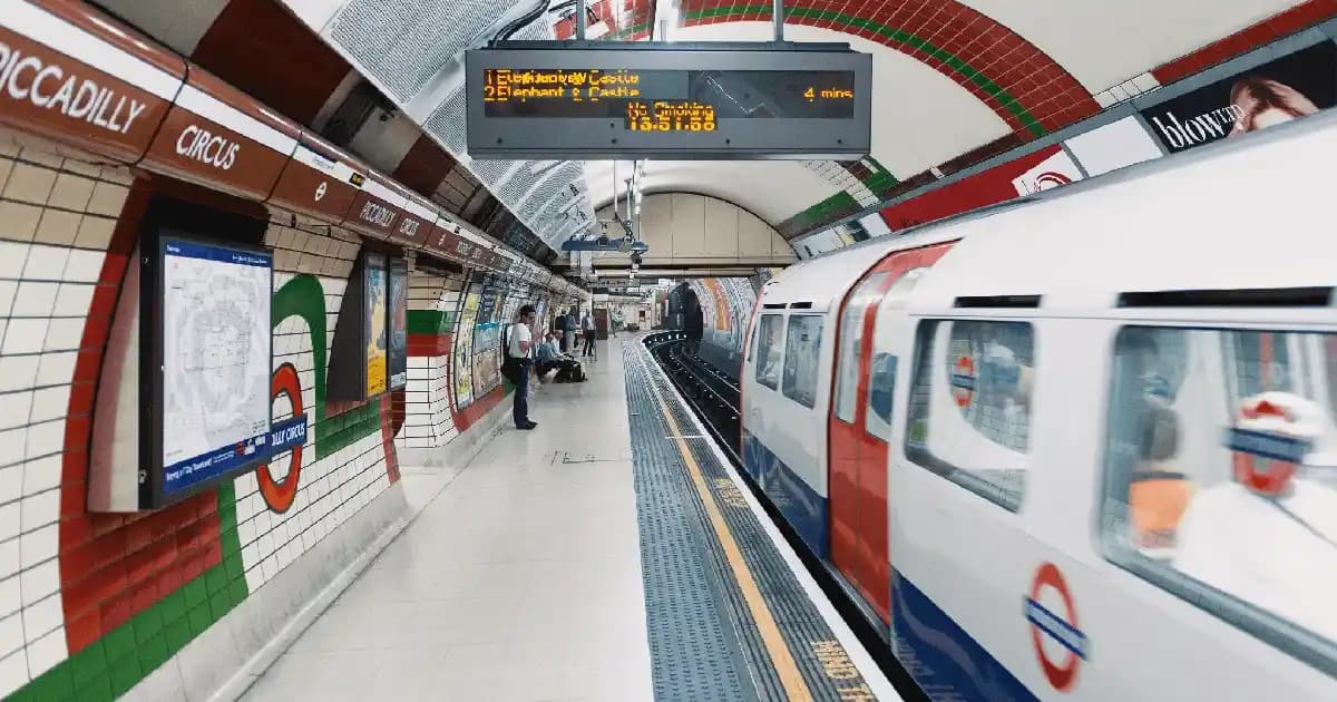 Philips 9155: Gelişmiş Özellikleri ve Yenilikçi Teknolojiyle Çok Yönlü Cihaz