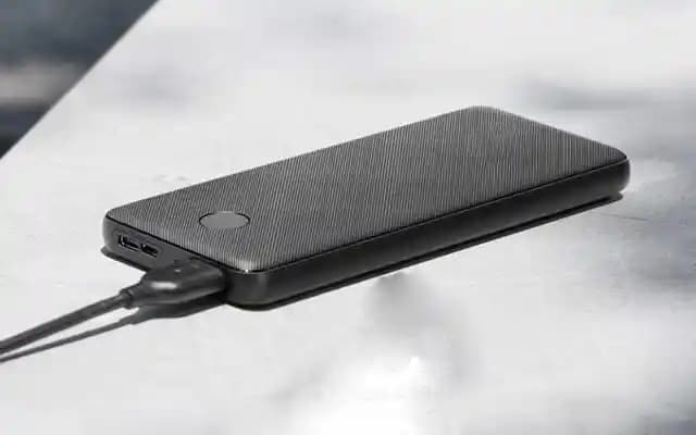 Powerbank Kaç Saatte Şarj Olur? Kapasite ve Faktörlere Göre Detaylı Rehber