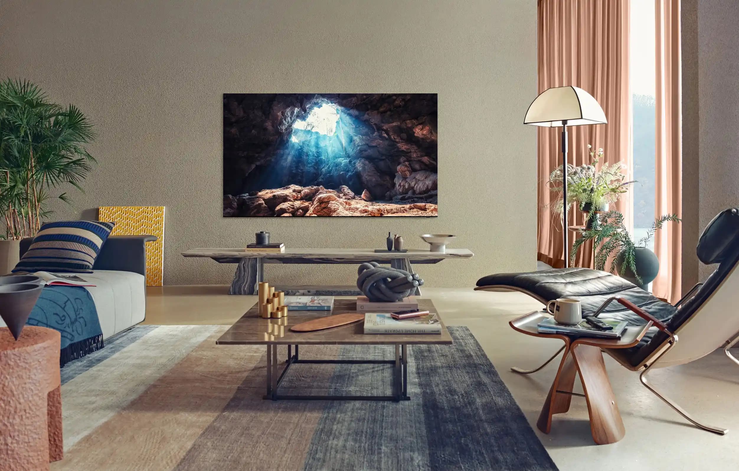 QLED TV Nedir? Kuantum Nokta Teknolojisiyle Üstün Görüntü Kalitesi ve Avantajları