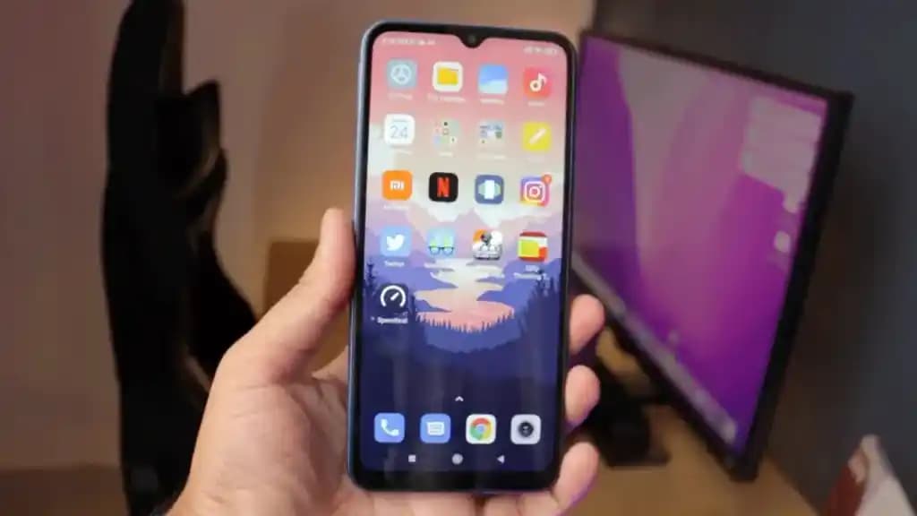 Redmi 13 Uygulama Gizleme Özelliği ile Akıllı Telefonunuzda Güvenli Mahremiyet
