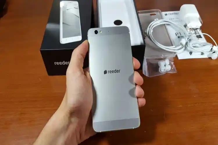 Reeder Telefon İncelemesi: Tasarım, Performans ve Kullanıcı Deneyimi Analizi