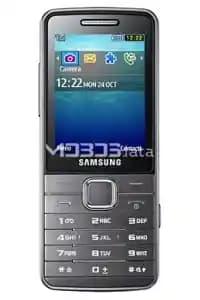 Samsung GT-S5610k: Klasik Tasarımlı, Uzun Pil Ömürlü Temel Mobil Telefon İncelemesi