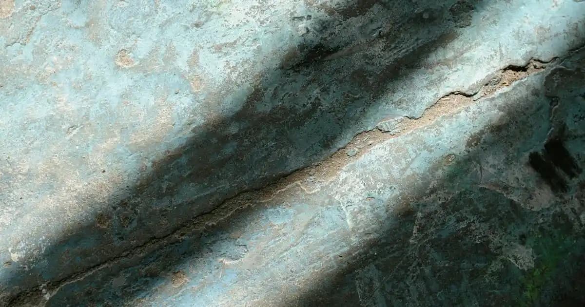 Samsung QLED 50 İnç Televizyon: Yüksek Parlaklık ve Akıllı Özelliklerle Ev Eğlencesi