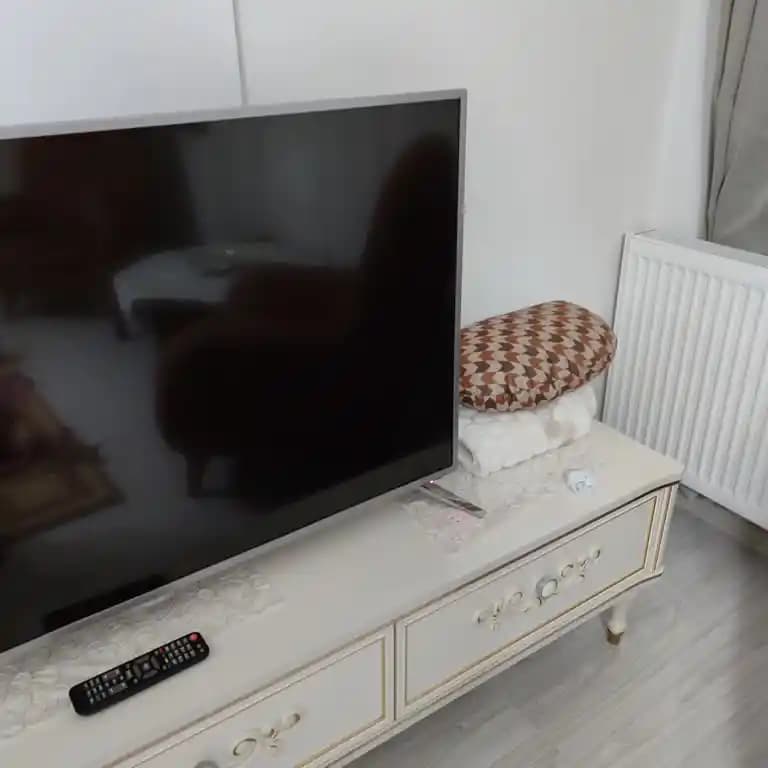 TV Açılmıyor Işığı Yanıyor Sorunu: Güç Kaynağı ve Donanım Çözüm Rehberi