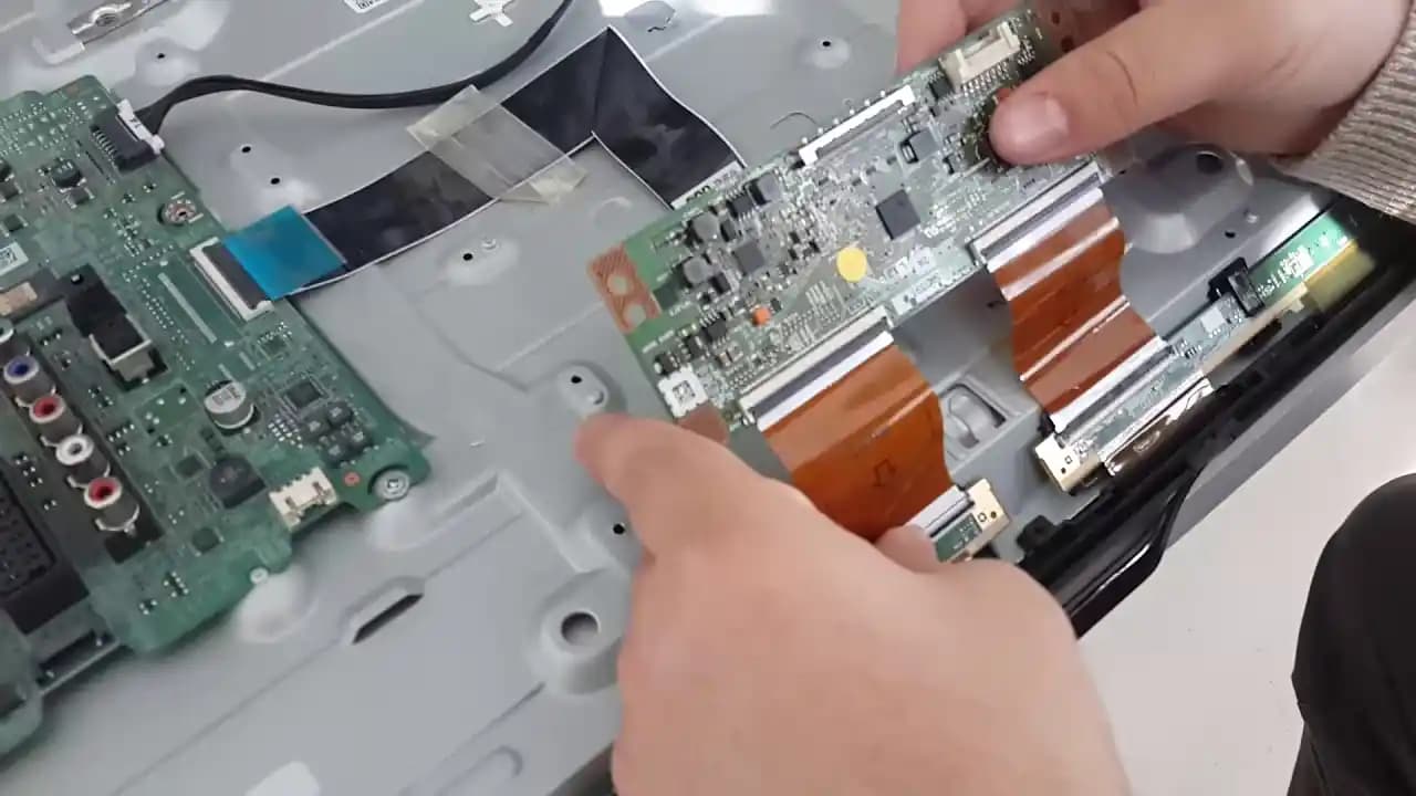 TV LED Değişimi: Model ve LED Türüne Göre Adım Adım Rehber ve İpuçları