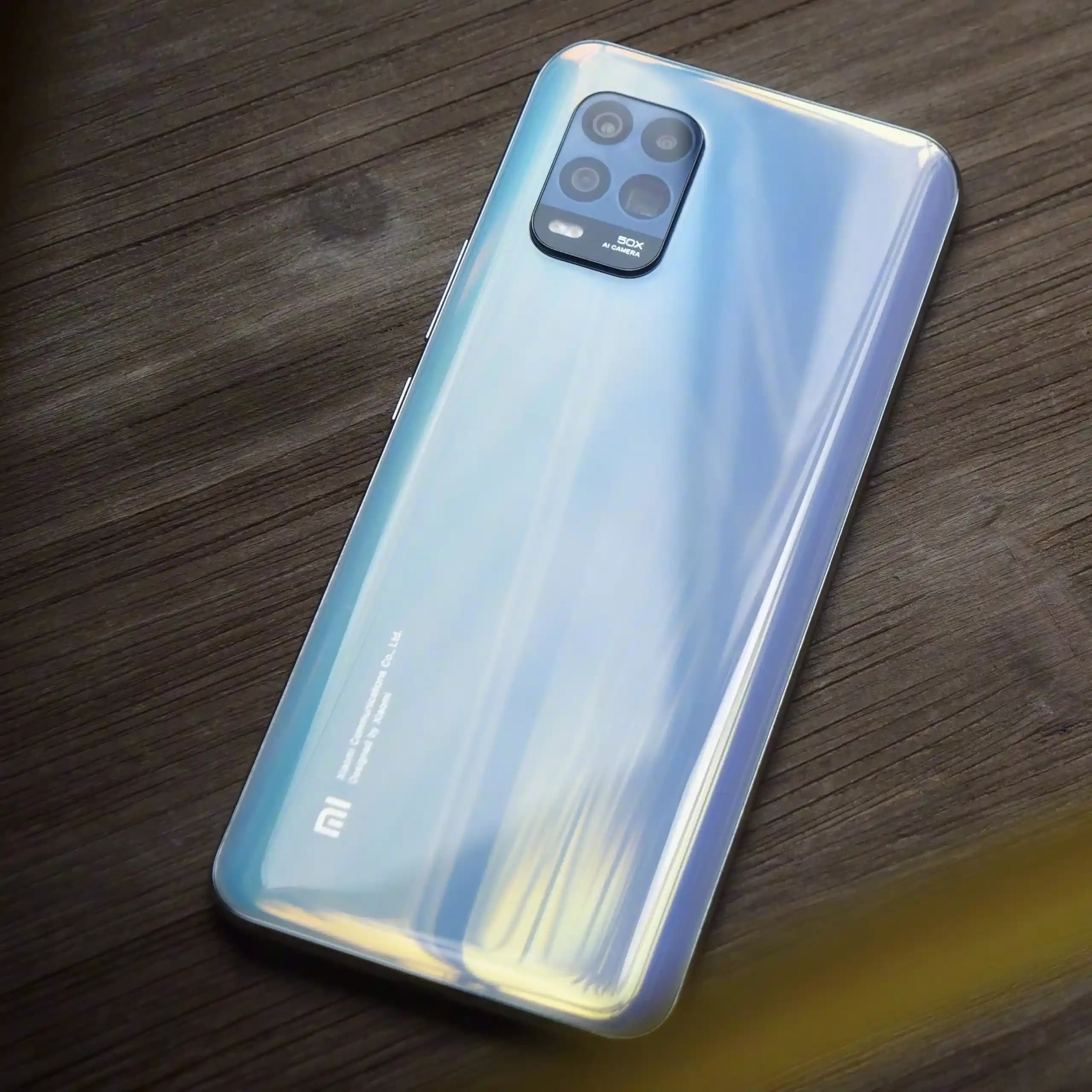 Xiaomi Mi 10 Lite Zoom: Orta Segmentte Yüksek Performans ve Kamera Özellikleri