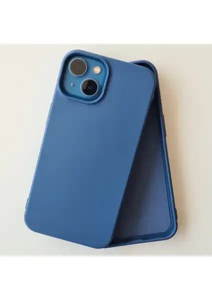 Pirok Store iPhone 13 ve iPhone 14 Pro Max Kadife Silikon Kılıf Karşılaştırması 1