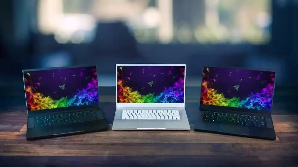 750 Sterlin Bütçeyle İş ve Oyun İçin Uygun Laptop Seçimi ve Performans Kriterleri