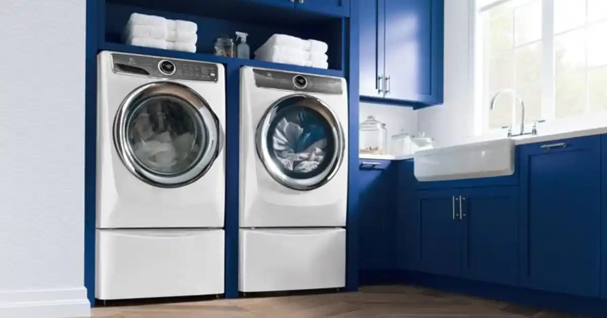 Çamaşır Makinesi Altına Ne Konur? Doğru Malzeme Seçimi ile Performans Artırma
