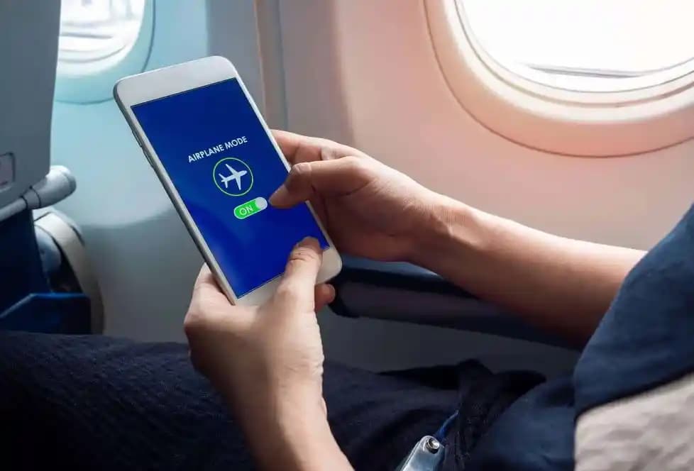 Uçak Modunda Telefonun Çalışma Prensipleri ve Kullanıcı Deneyimi İncelemesi