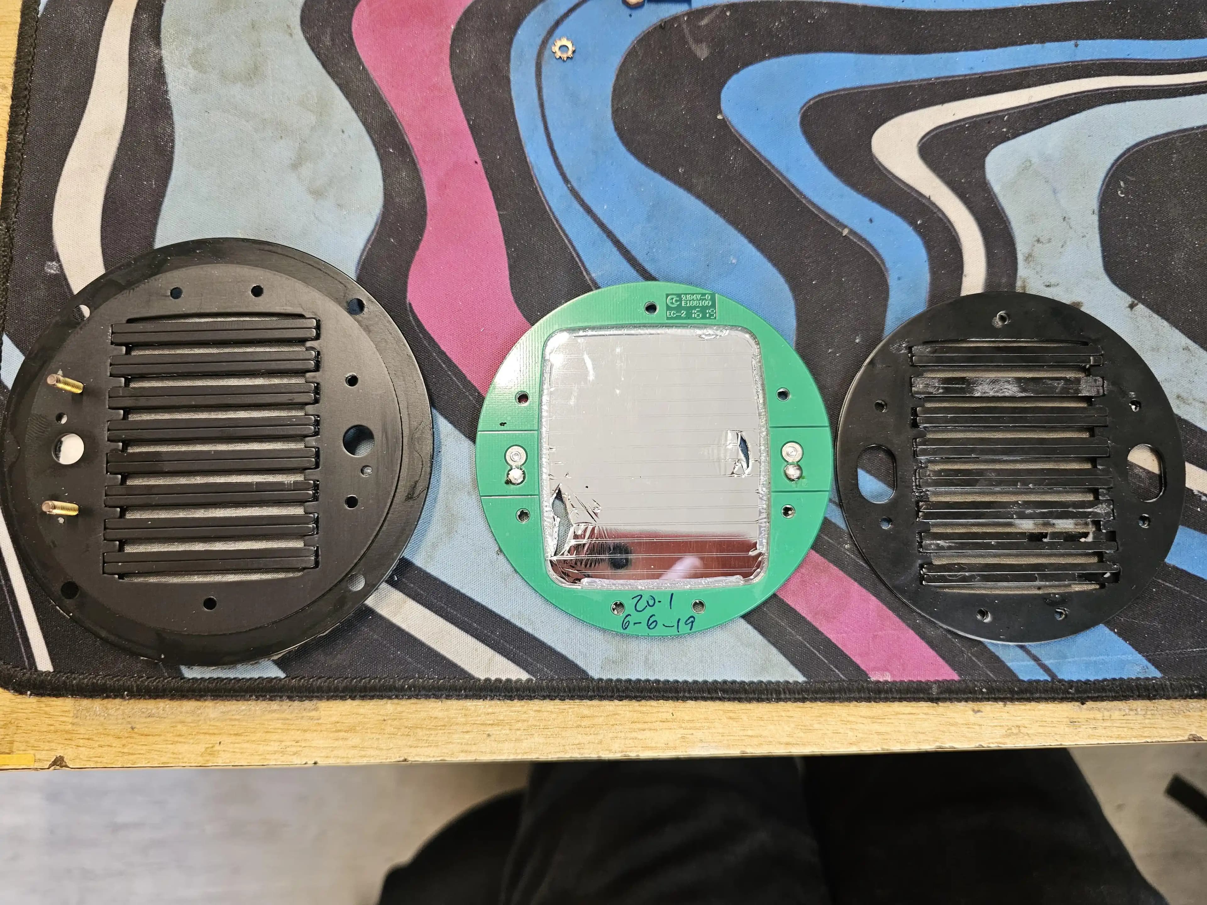 Audeze LCD-4z Planar Manyetik Kulaklık Sürücüleri: Dayanıklılık ve Üretim Süreçleri Analizi