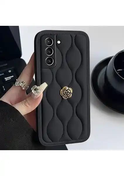 Samsung Galaxy S25 için Estetik ve Koruyucu Camellia Deri Kılıf Özellikleri