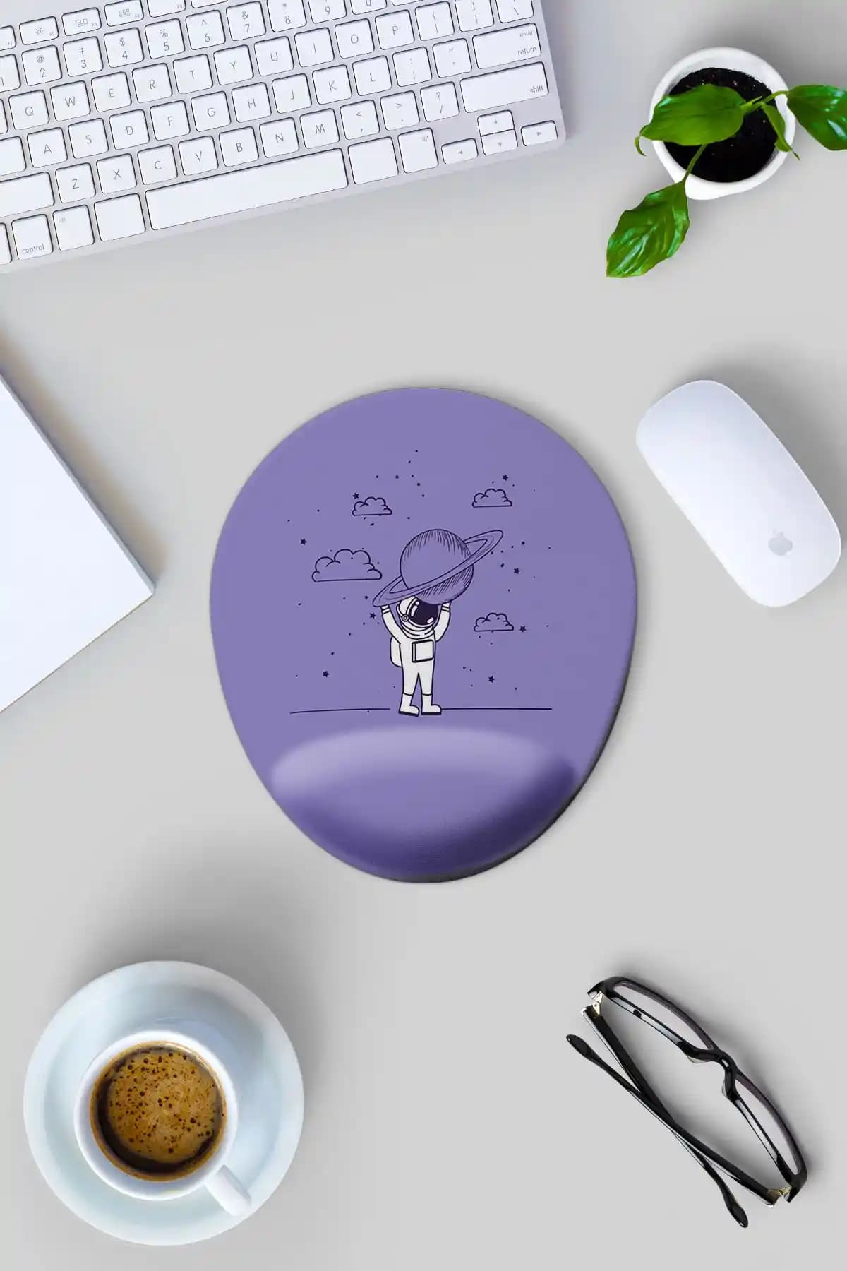 Gizeo Concept Uzay Astronot Desenli Bilek Destekli Renkli Mouse Pad