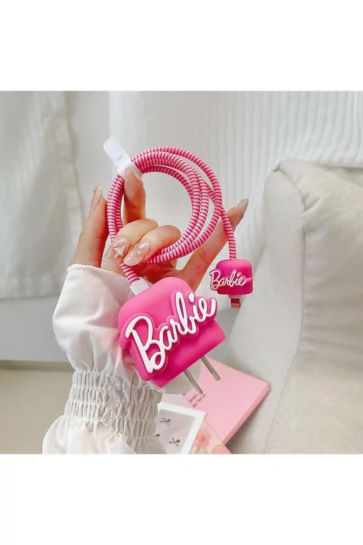Daystar Barbie Figürlü Şarj Aleti Kılıfı: Dayanıklı ve Estetik Telefon Koruma Çözümü