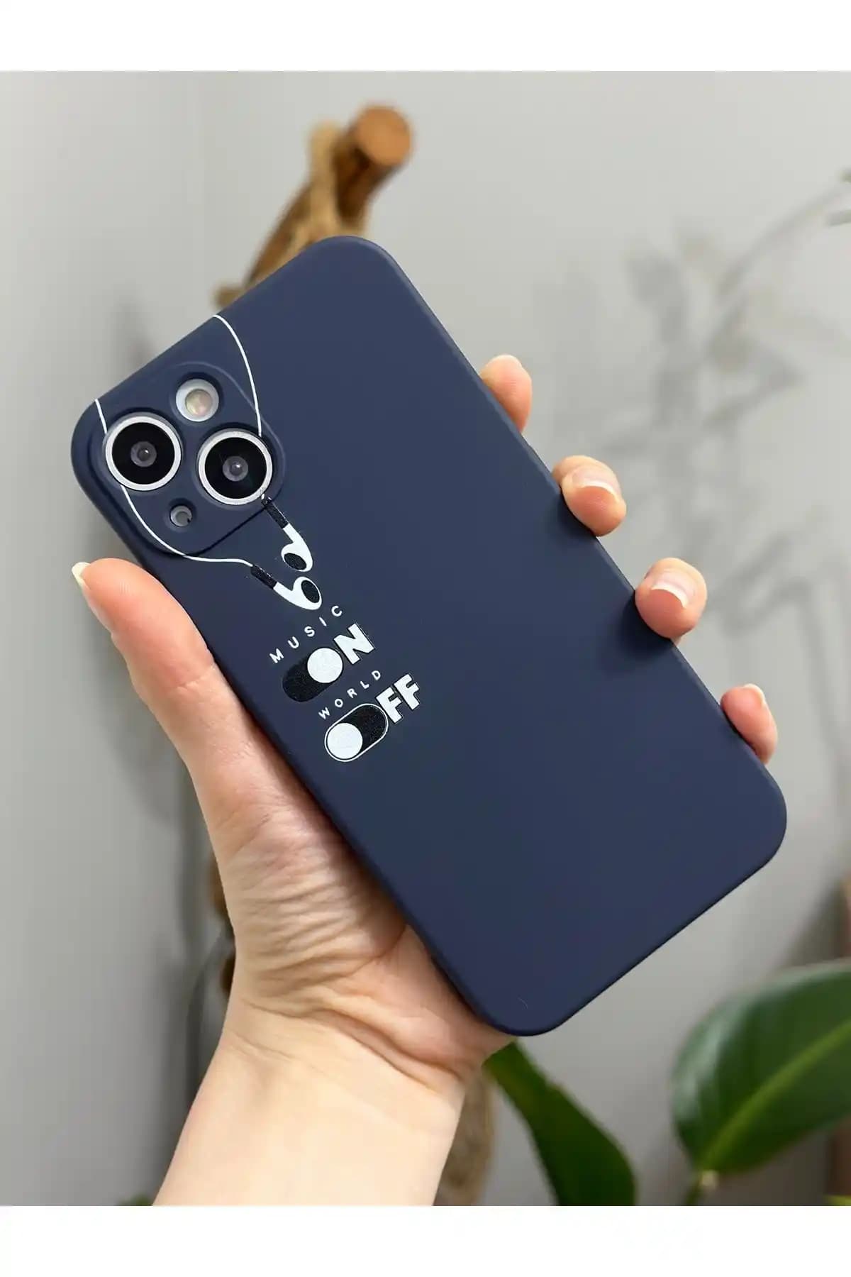 Go Aksesuar iPhone 13 ve 14 Uyumlu Kadife Lansman Baskılı Kamera Korumalı Kılıf