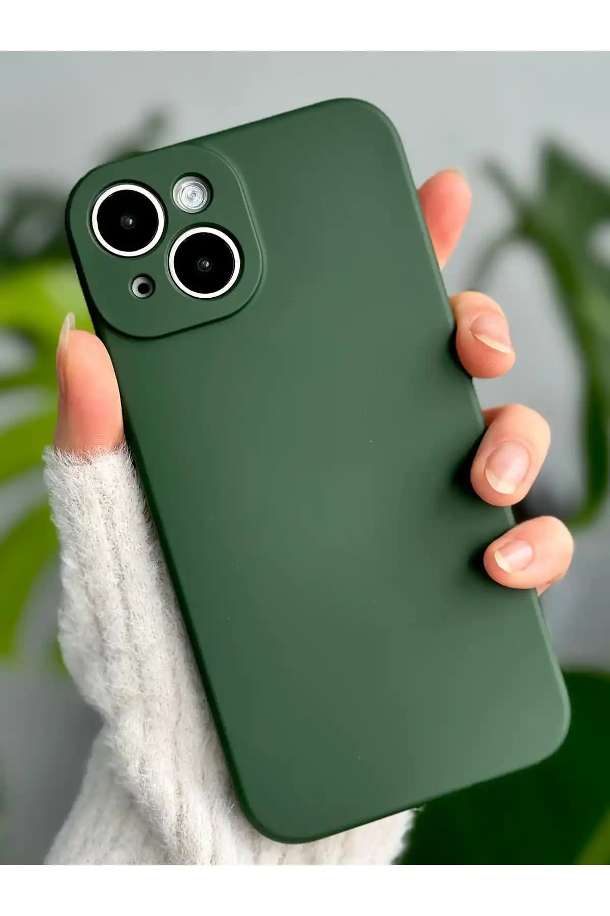 İçi Kadife Lansman Kılıfı iPhone 13 ve 14 için Şıklık ve Koruma Sağlar