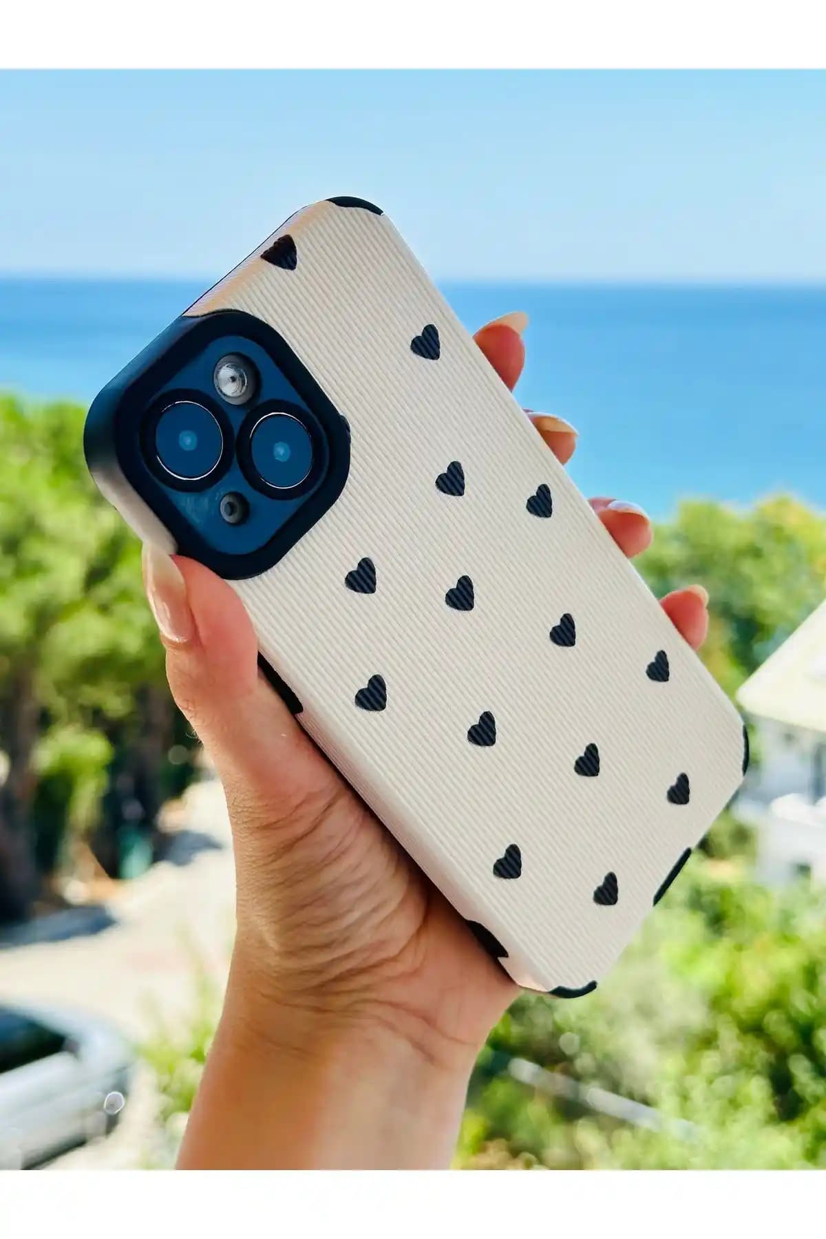 iPhone 13 ve 14 Uyumlu Esnek Silikon Kılıf ile Telefonunuzu Koruyun ve Şıklaştırın