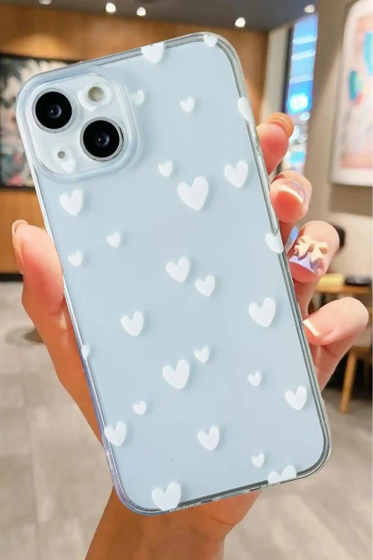 iPhone 15 için Şeffaf Silikon Kılıf Minik Kalpler Desenli ve Koruyucu Tasarım
