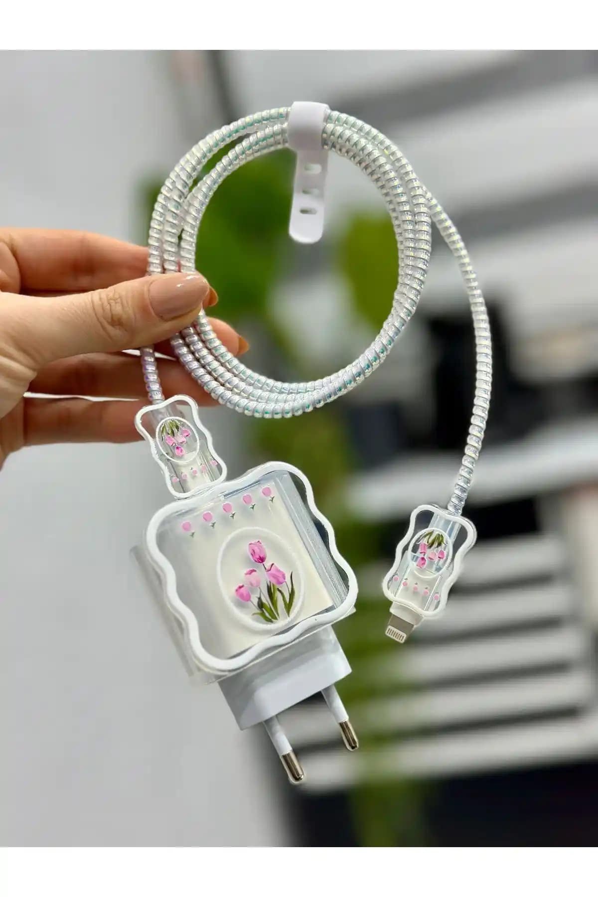 iPhone 18/20 W Şarj Koruma Seti 5 Parça, Dayanıklı ve Estetik Aksesuar