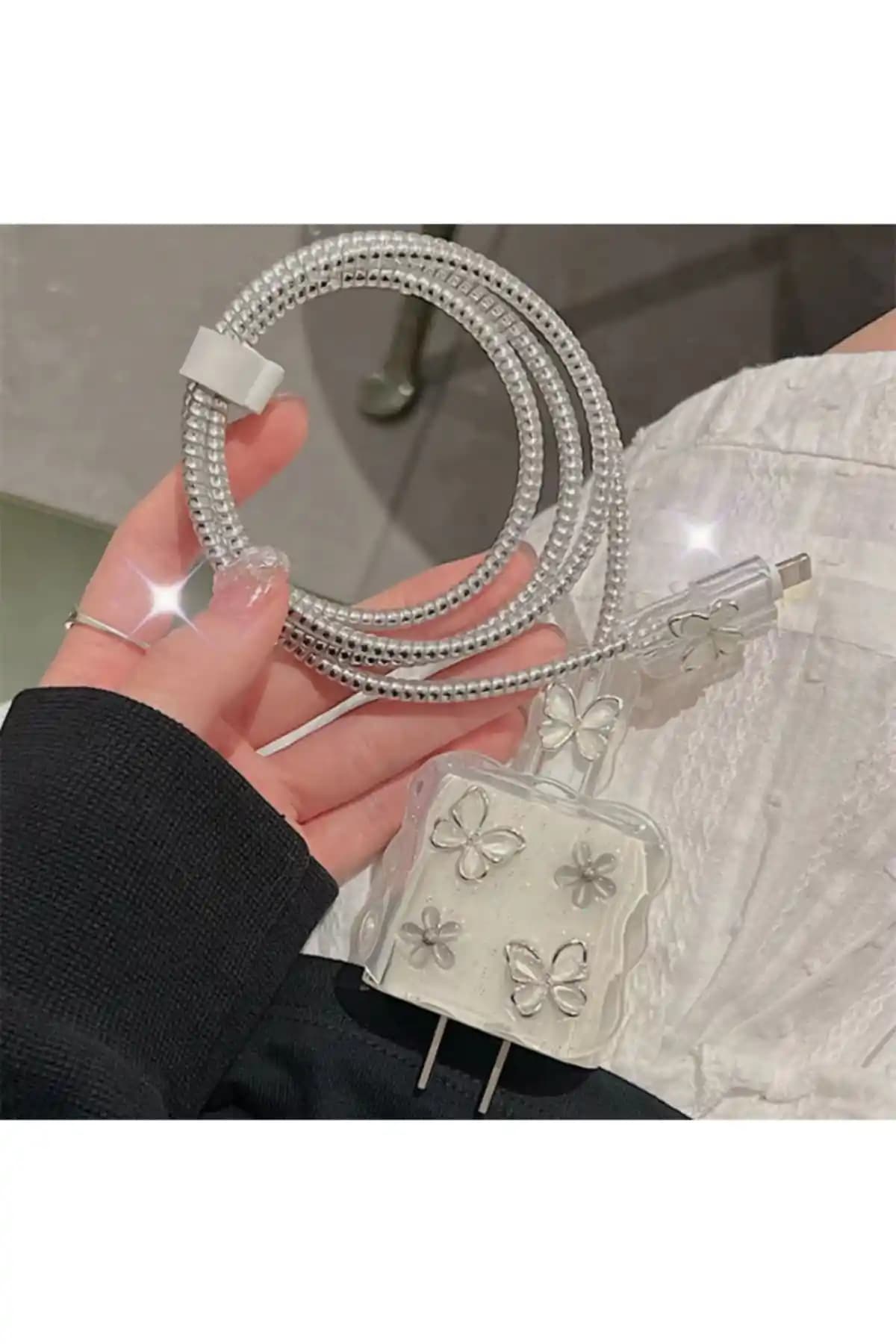 KVK PRİVACY 18W/20W Uyumlu Şarj Kılıfı ve Kablo Koruyucu Seti Güvenlik ve Dayanıklılık Sağlar